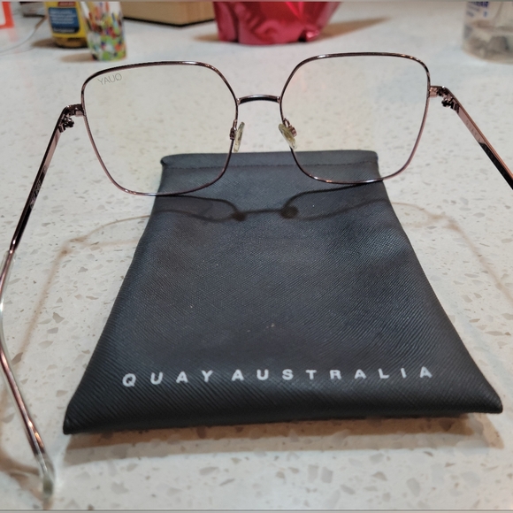 **Rose Gold Frame** Quay Australia Cheat Sheet - Blue Light Lens Eyeglasses - Picture 10 of 10